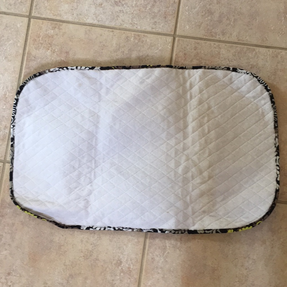 Vera Bradley Baby Bag - Picture 6 of 8